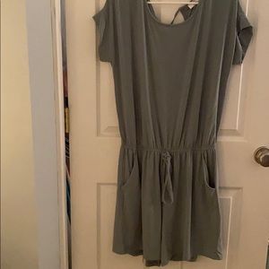 Romper with pockets. Seafoam color